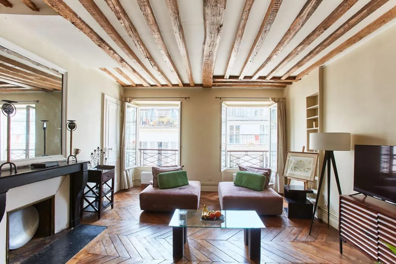 Place Vendome And Madeleine City Apartment Paris